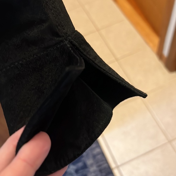 Black leather jacket - Picture 2 of 6